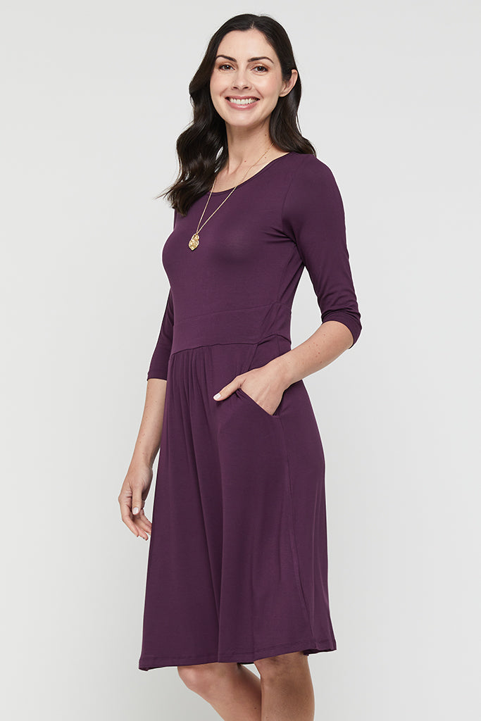 Purple bamboo dress with side pockets for summer.