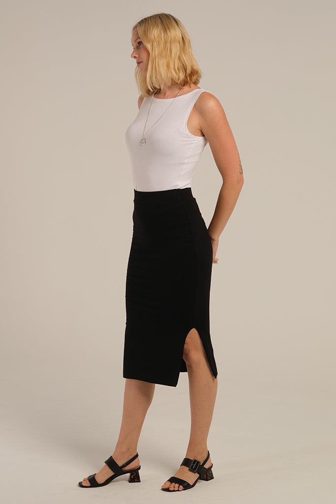 office uniform skirt in black colour