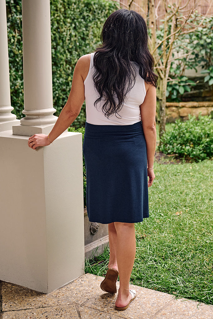 Essential Skirt - Dark Navy