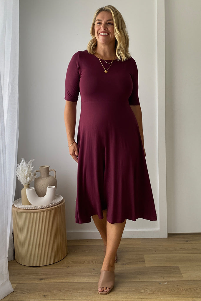Bamboo midi dress in burgundy.