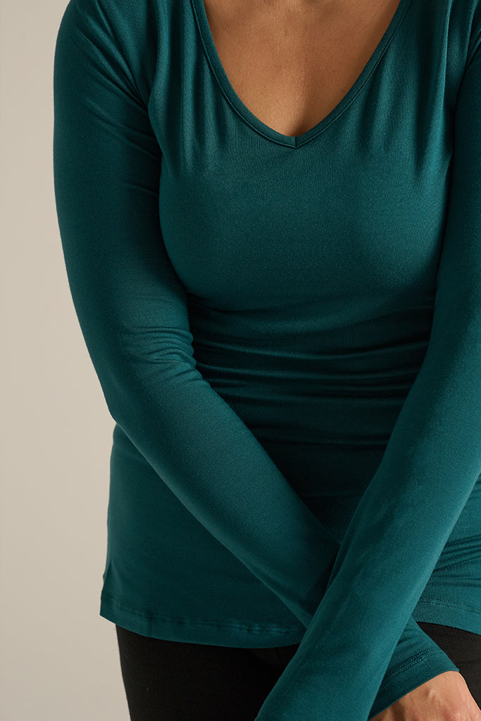 Long Sleeve V Neck - Pine
