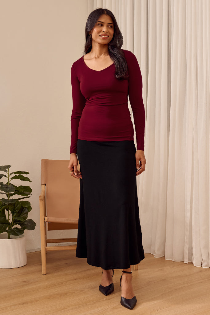 Long Sleeve V Neck - Rich Red