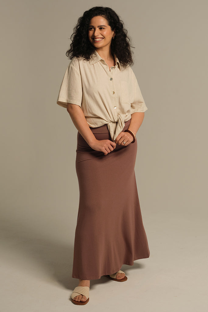 Bamboo maxi skirt in mousse colourway