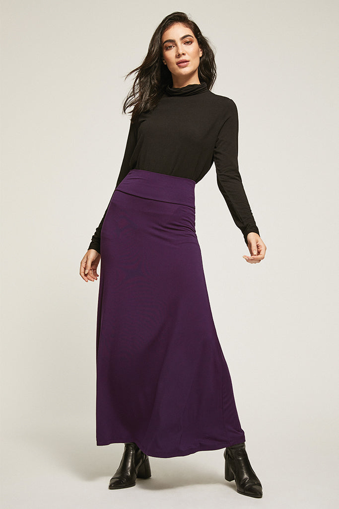 flattering maxi skirt made of bamboo fabric