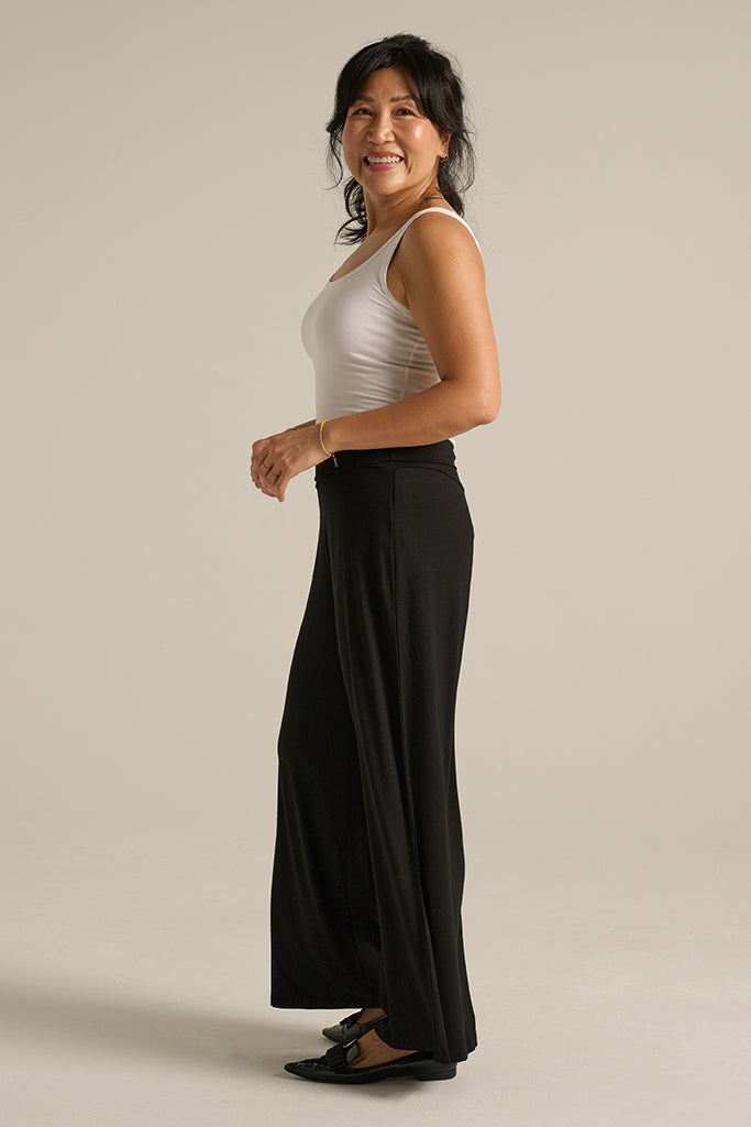side view of the bamboo luxe wide leg pants in petite length