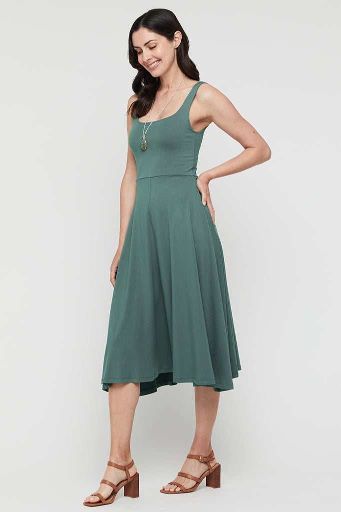 Long bamboo midi dress for summer.
