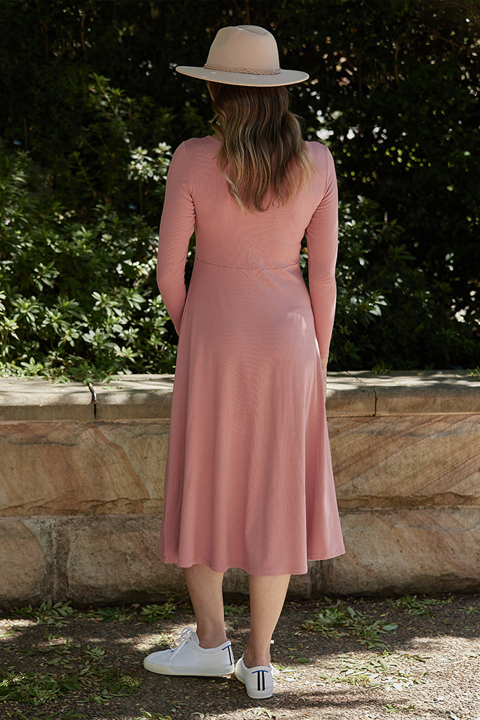Long sleeve pink midi dress with ribbed bamboo fabric