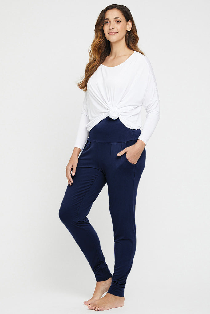 Softline Slouch Pants - Navy