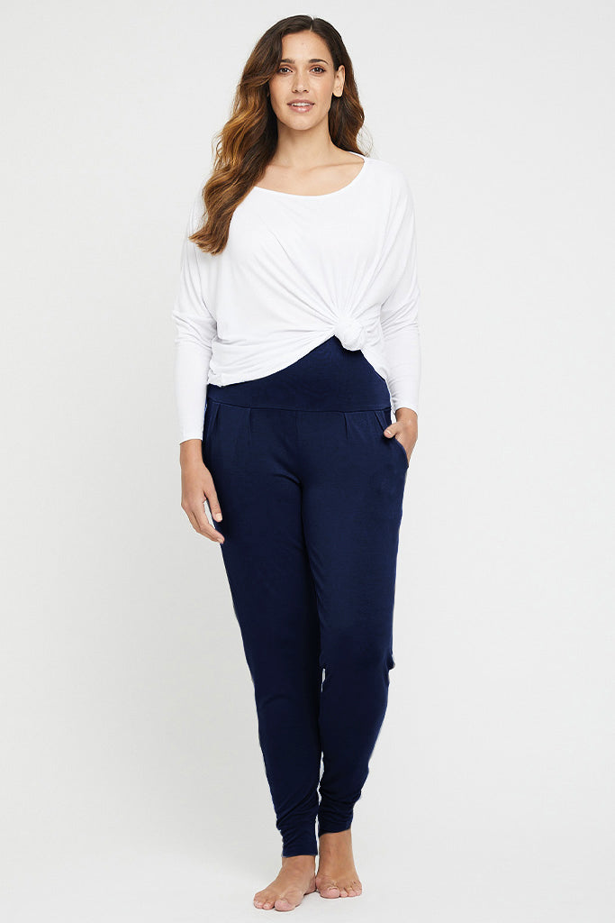 Softline Slouch Pants - Navy