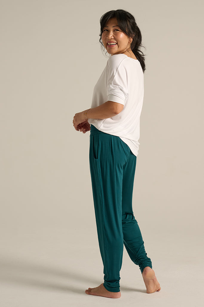 Softline Slouch Pants - Pine