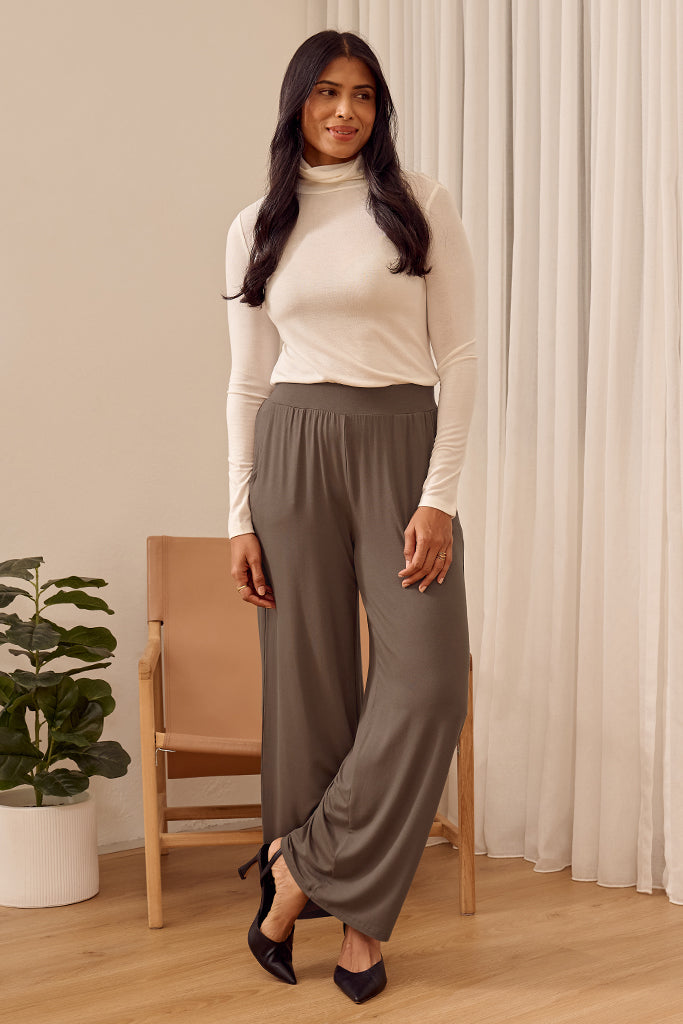 Maya Turtle Neck Knit - Cream