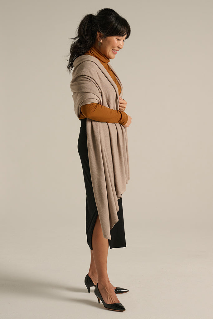 Bamboo & Recycled Cashmere Wool Travel Wrap - Mushroom