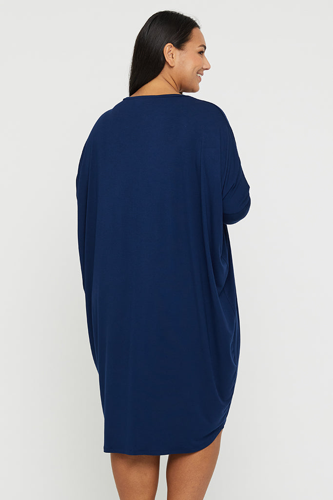 Comfortable plus-size dress with a slouchy fit, V-neckline, and long sleeves in bamboo