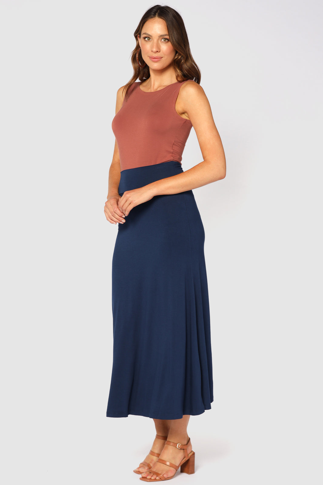 bamboo maxi skirt with flowy silhouette
