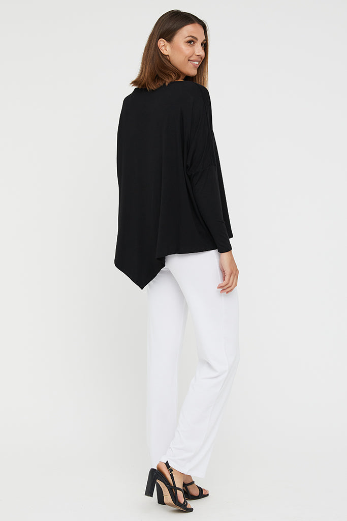 Full-length bamboo lounge pants in white, perfect for casual or travel outfits