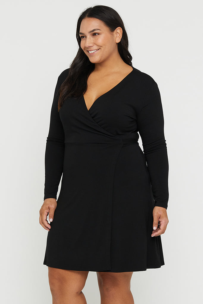 Plus size black bamboo dress for winter