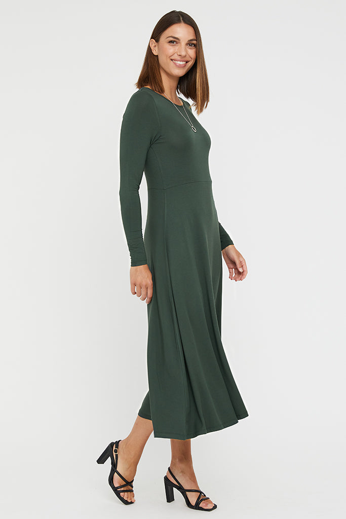 Green long sleeve dress with soft stretch.