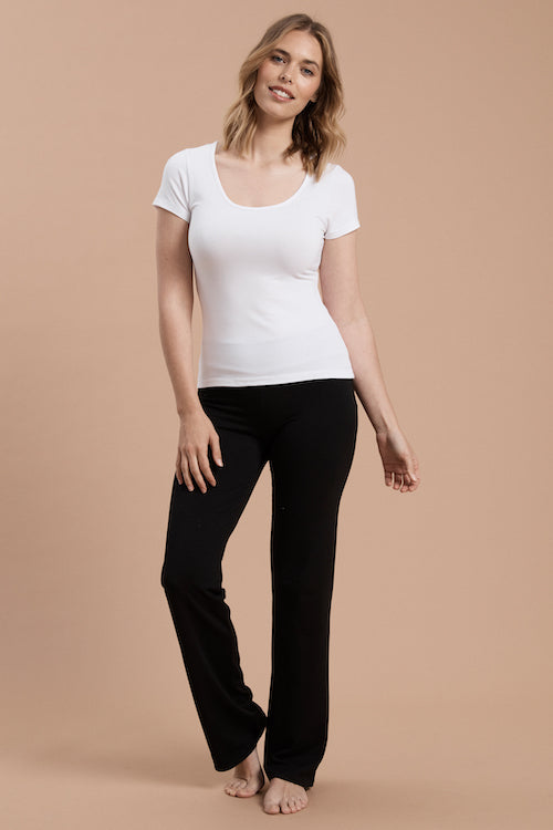 Essential black pants with straight-leg silhouette and flexible waistband