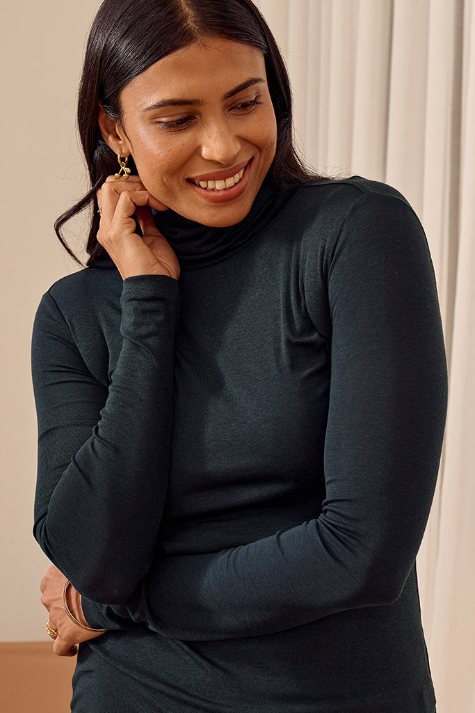 Maya Turtle Neck Knit - Petrol