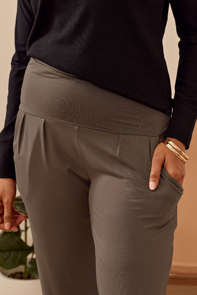 Softline Slouch Pants - Slate