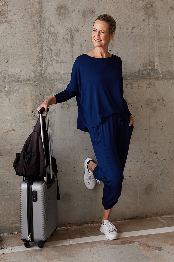 Transit Set in Navy
