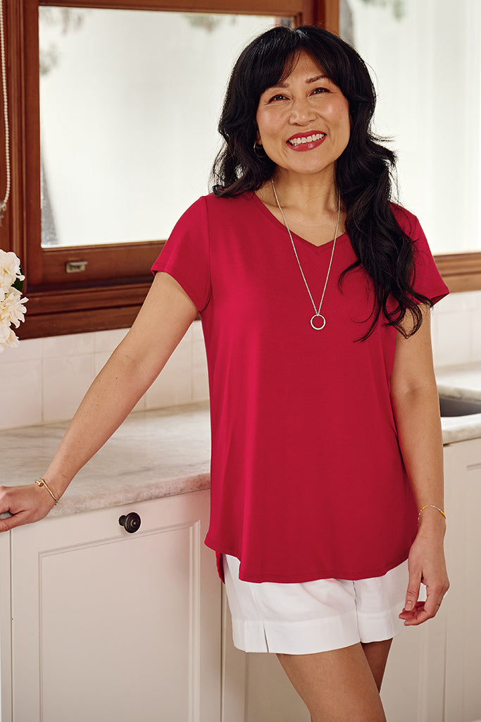 Bamboo V Neck Tee - True Red