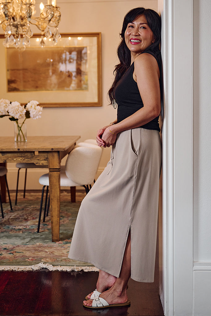 Voyager Skirt -Taupe