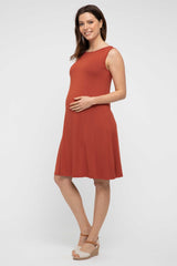 maternity_side